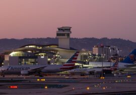 American Airlines предложила пассажирам 30 минут бесплатного TikTok в полете