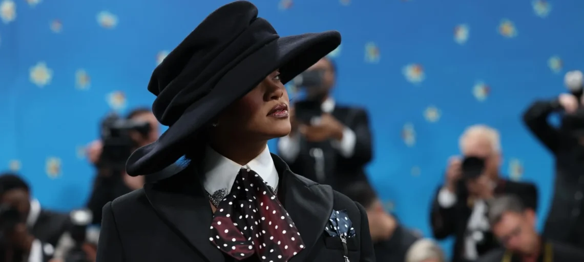 Меха, шляпы и аллигаторы. Чем запомнился Met Gala-2025