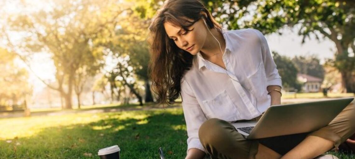 Работа навынос: почему удаленщики работают из музеев, парков и спортзалов